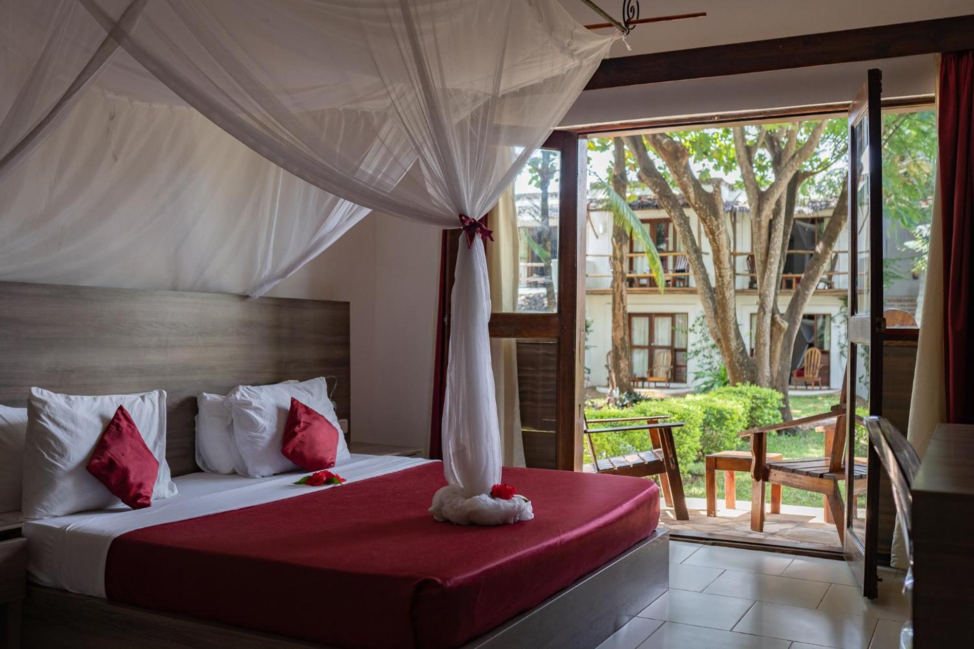 My Blue Hotel Zanzibar Nungwi Esterno foto