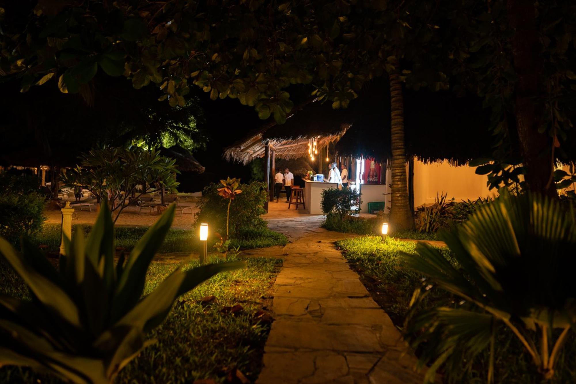 My Blue Hotel Zanzibar Nungwi Esterno foto